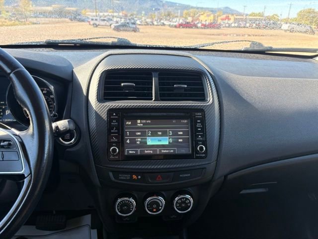 Used 2017 Mitsubishi Outlander Sport SE AWD/4WD image 18