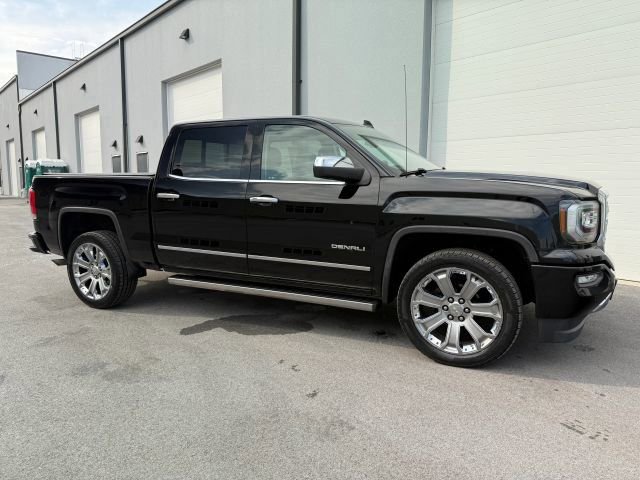 Used 2018 GMC Sierra 1500 Denali w/ Denali Ultimate Package AWD/4WD image 11