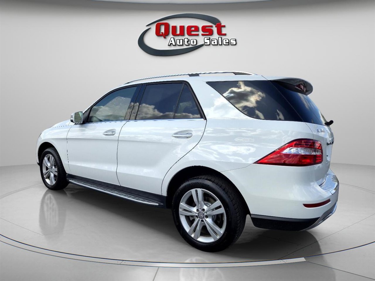 Used 2014 Mercedes-Benz ML 350 ML350 4MATIC w/ Premium 1 Package image 8