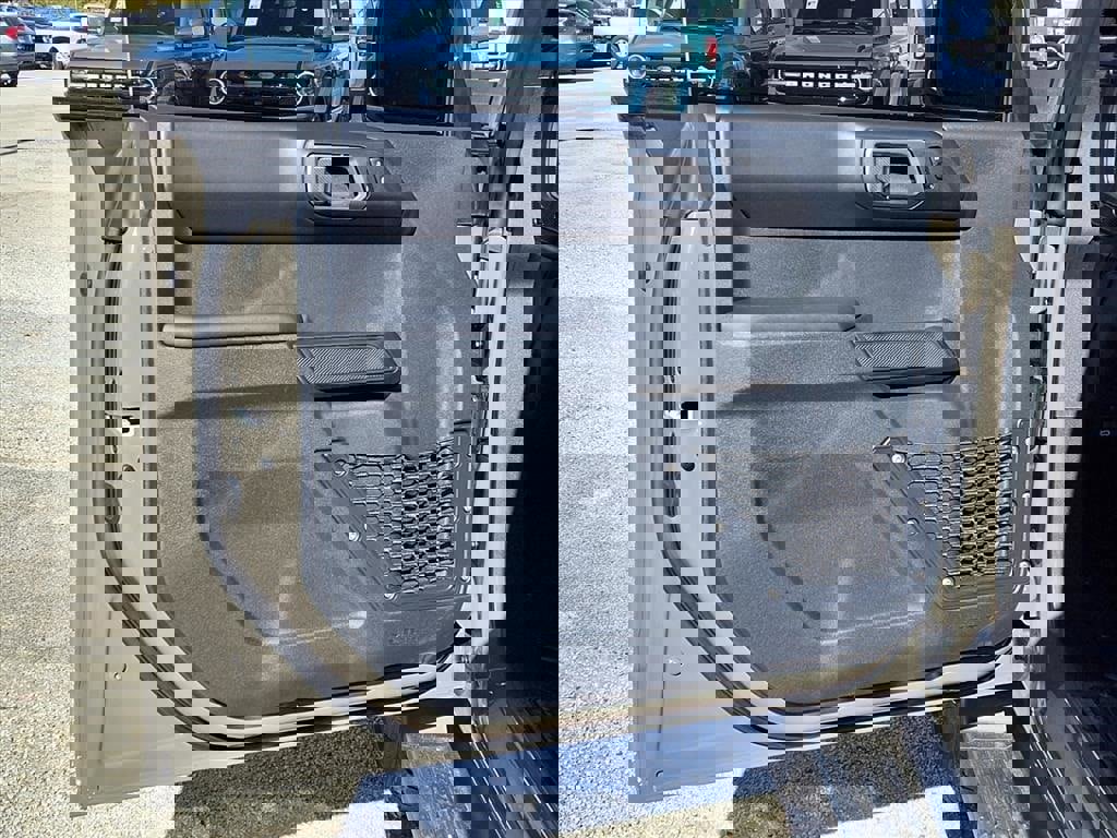 New 2025 Ford Bronco Outer Banks image 22