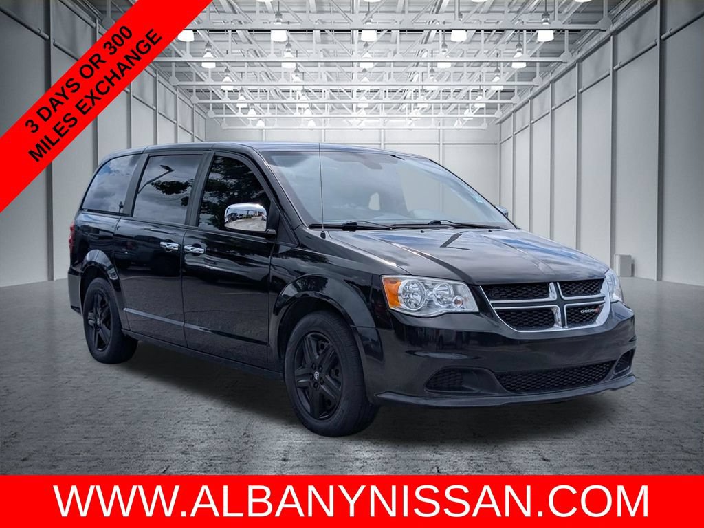 Used 2019 Dodge Grand Caravan SE w/ UConnect Hands-Free Group