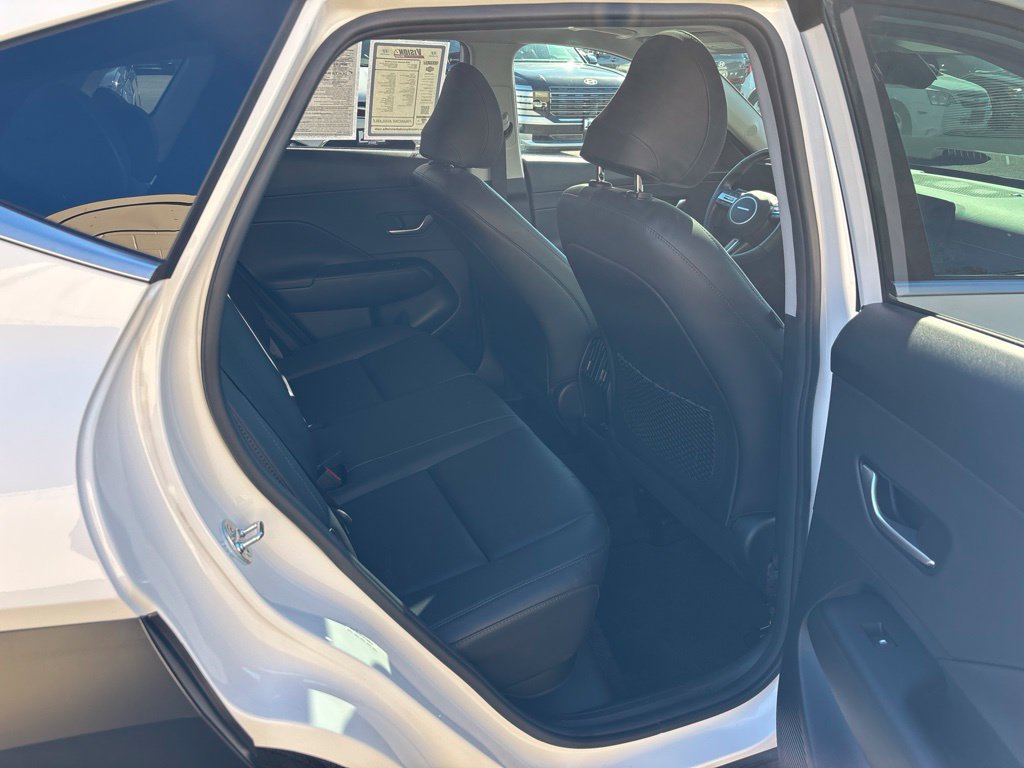 Certified 2025 Hyundai Kona Limited AWD/4WD image 27
