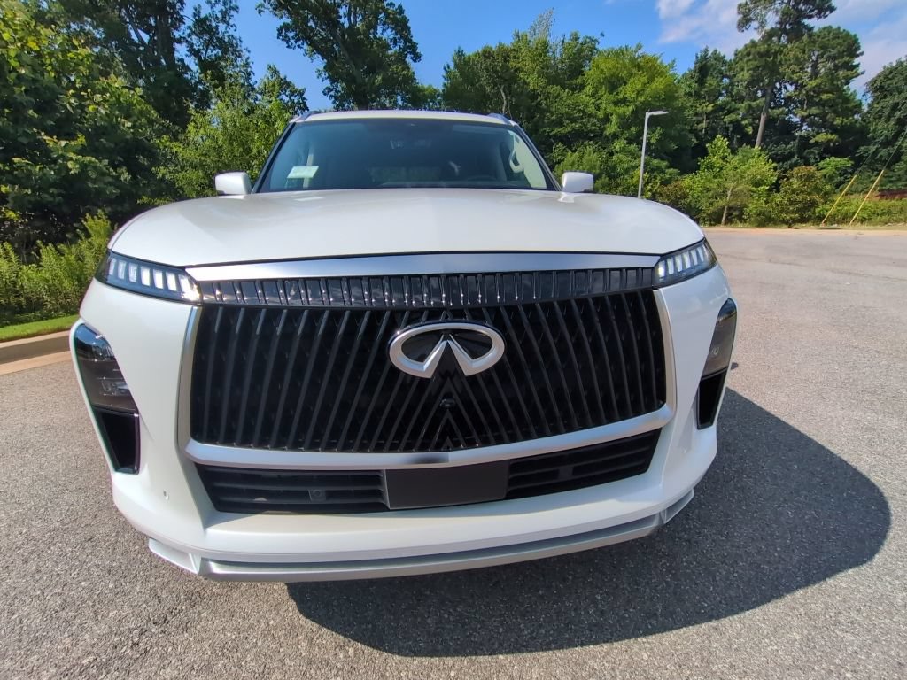 Used 2026 INFINITI QX80 Pure w/ Cargo Package RWD image 3