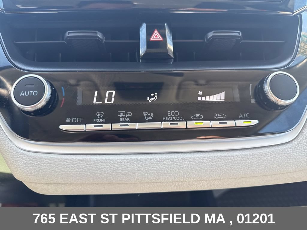 Used 2026 Toyota Corolla LE FWD image 22