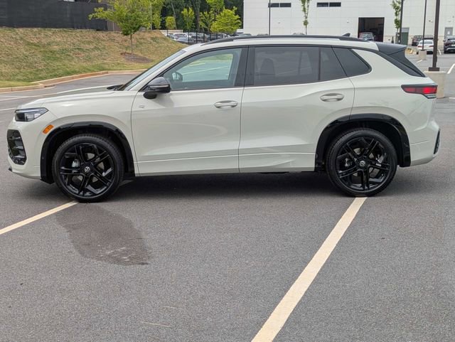 New 2026 Volkswagen Tiguan SE R-Line FWD image 7