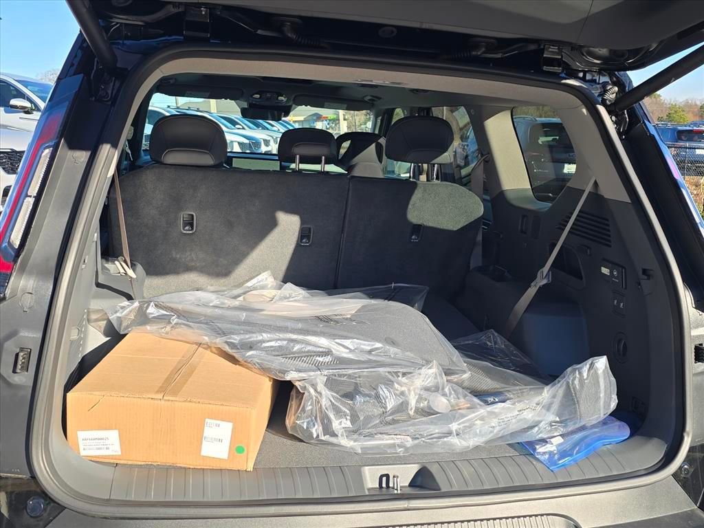 New 2026 Kia EV9 Wind image 16