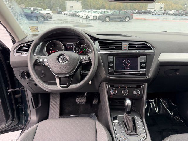 Used 2019 Volkswagen Tiguan S w/ Driver Assistance Package AWD/4WD image 13