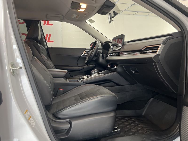 Used 2022 Mitsubishi Outlander SE AWD/4WD image 13