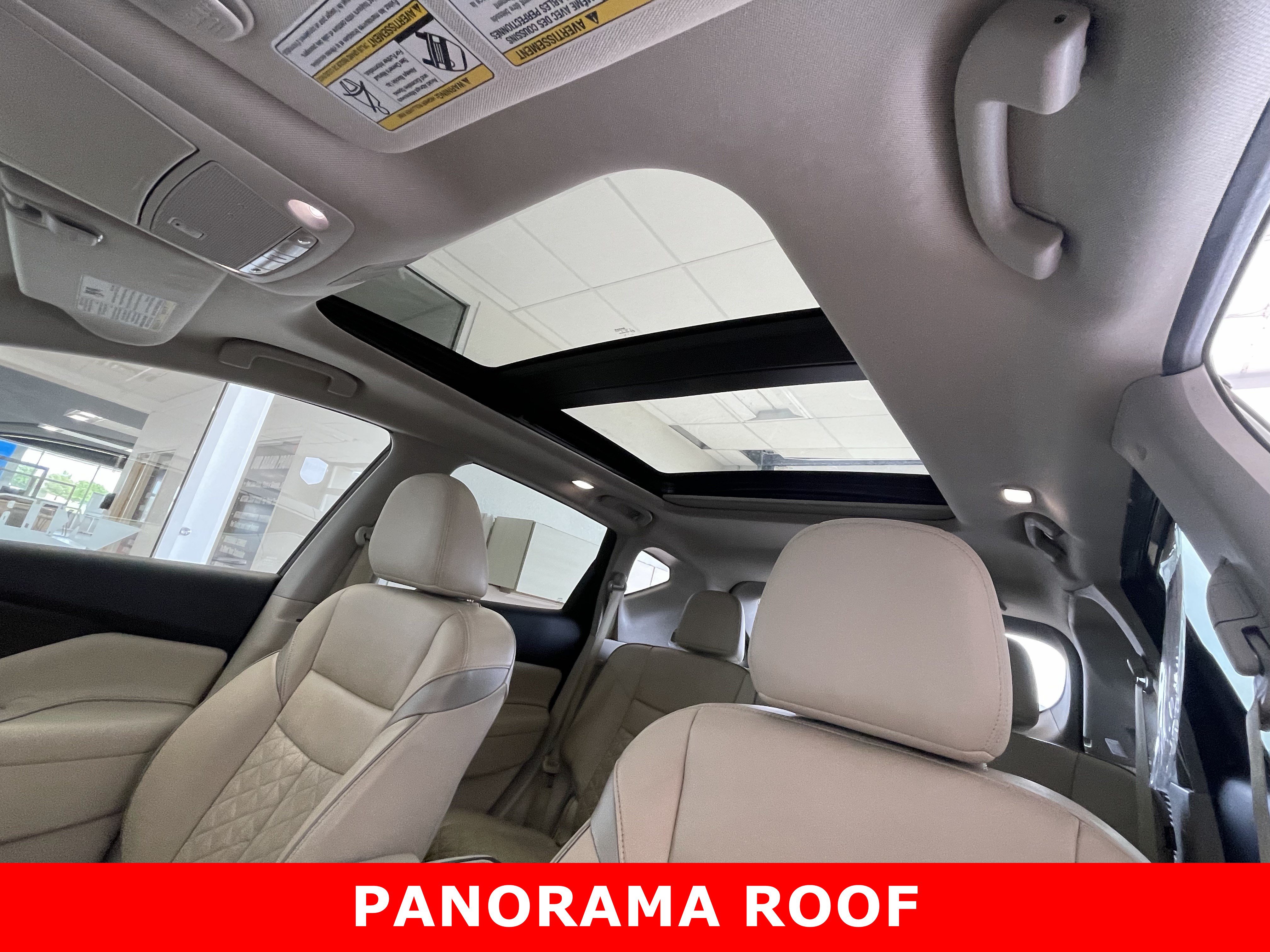 Used 2019 Nissan Murano Platinum w/ Cargo Package AWD/4WD image 24
