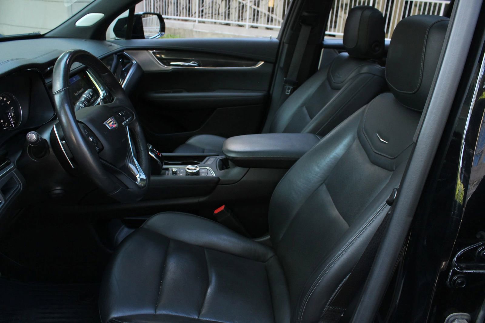 Used 2020 Cadillac XT6 Sport AWD/4WD image 14