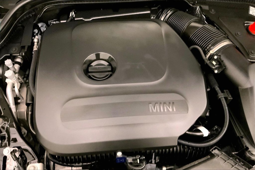 Certified 2026 MINI Cooper 4-Door Hardtop FWD image 30