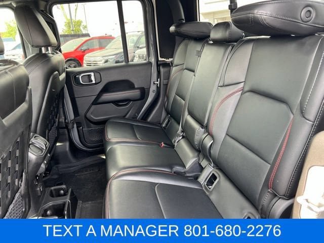 Used 2023 Jeep Gladiator Rubicon w/ LED Lighting Group AWD/4WD image 33