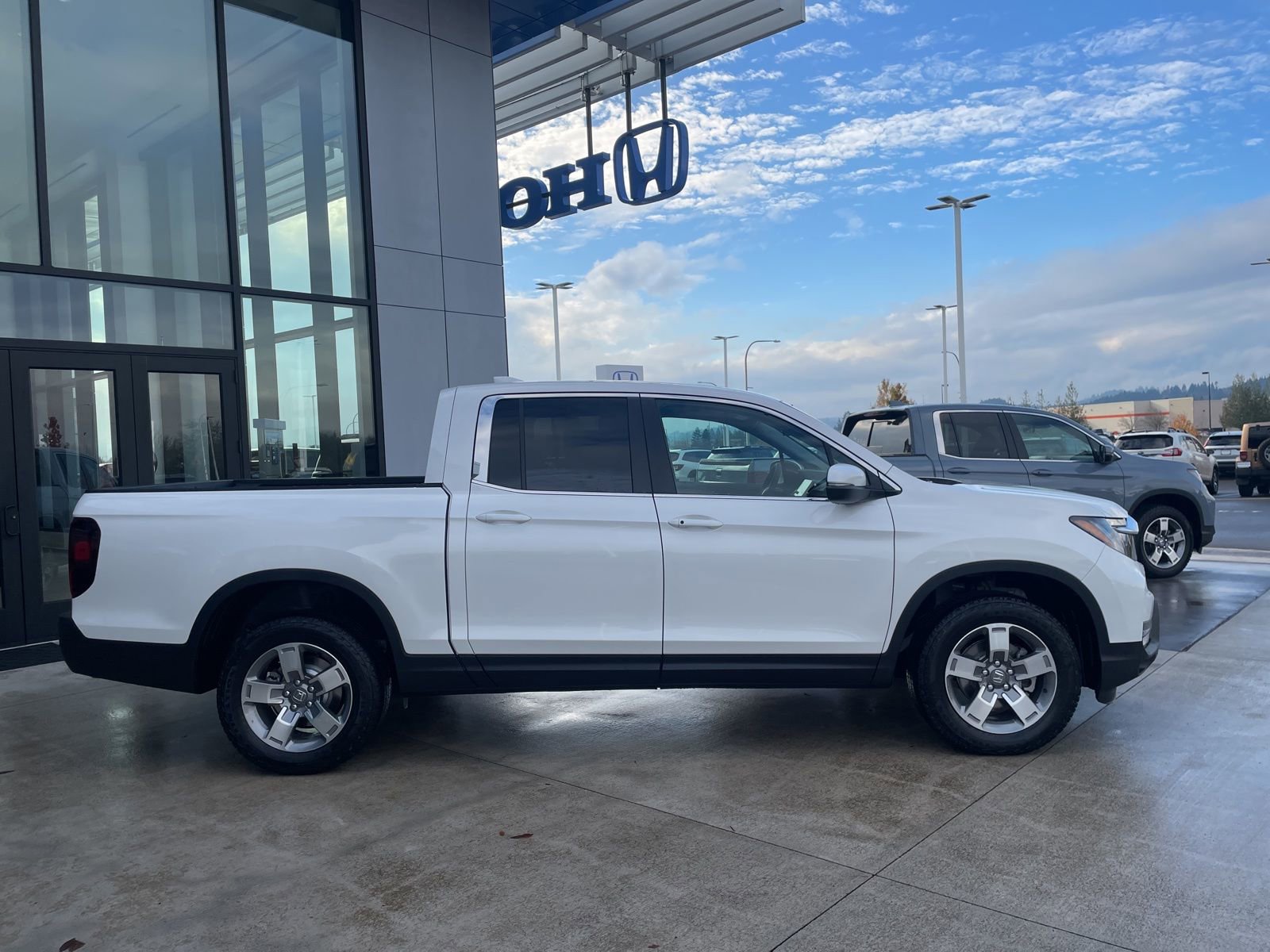 New 2026 Honda Ridgeline RTL image 4