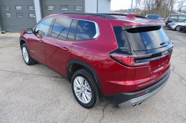 Used 2024 GMC Acadia Elevation image 28