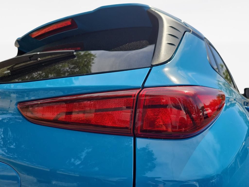 Used 2022 Hyundai Kona SEL w/ Cargo Package FWD image 32