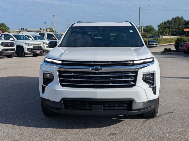 New 2026 Chevrolet Traverse LT w/ Sun and Wheel Package AWD/4WD image 7