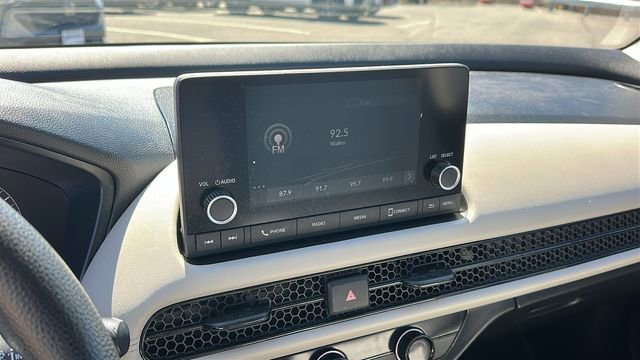 Used 2023 Honda HR-V LX image 14