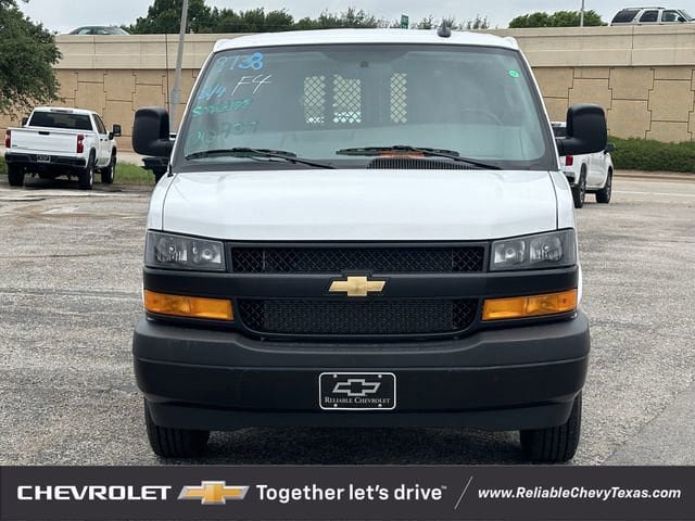 New 2026 Chevrolet Express 2500 w/ Driver Convenience Package RWD image 8