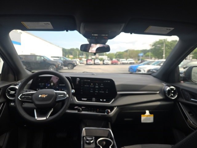 New 2026 Chevrolet Equinox LT image 12
