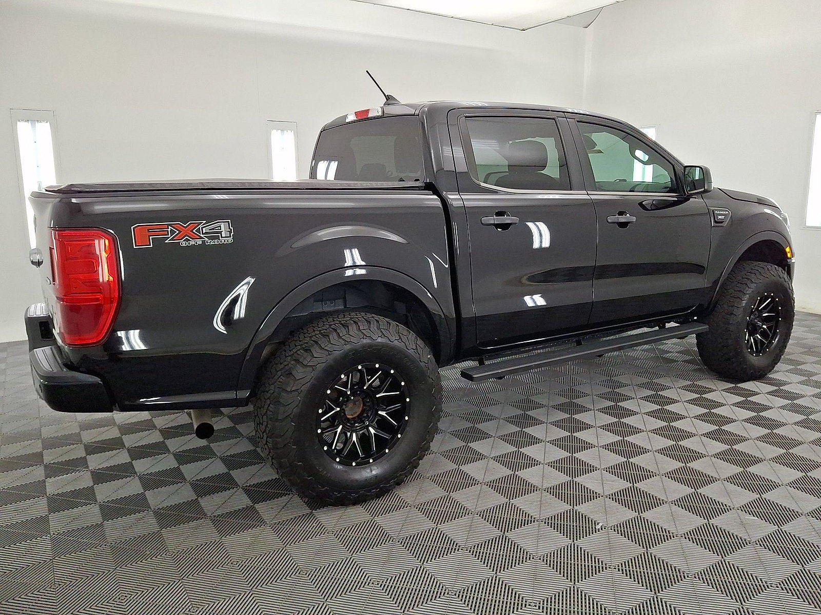 Used 2019 Ford Ranger XLT w/ FX4 Off-Road Package AWD/4WD image 17