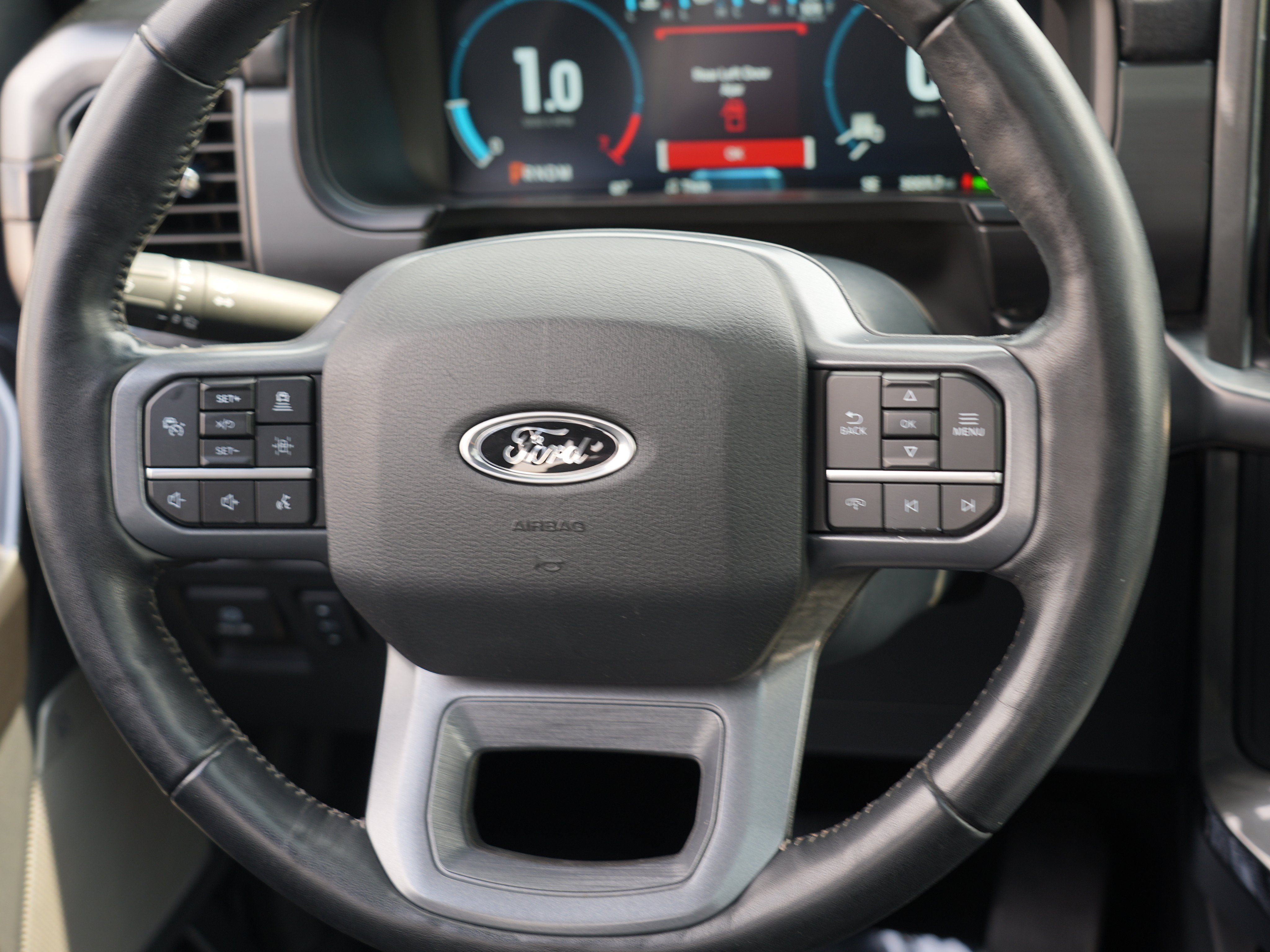 Used 2023 Ford F150 Lariat w/ Equipment Group 502A High AWD/4WD image 27