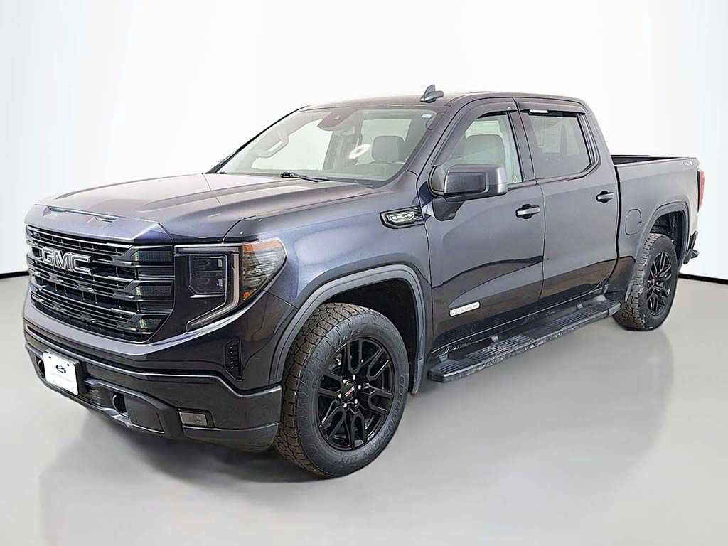 Used 2022 GMC Sierra 1500 Elevation w/ LPO, Elevation Black Package AWD/4WD image 8