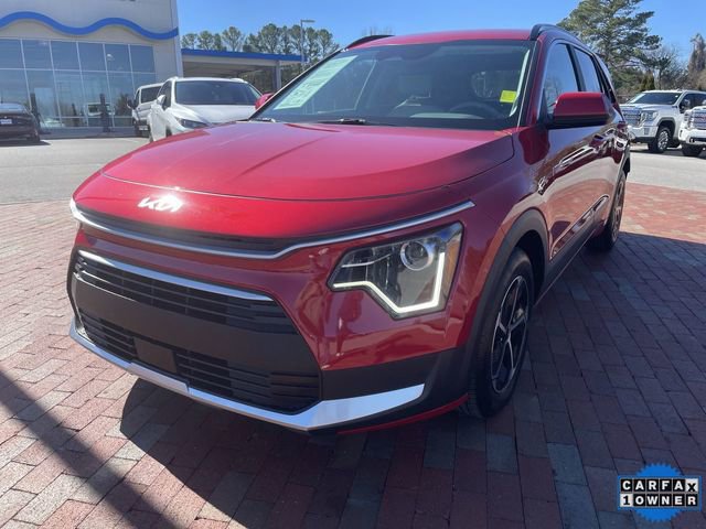 Used 2024 Kia Niro EX image 1