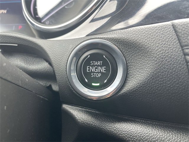 Used 2023 Buick Encore GX Select image 16