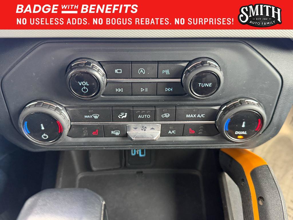 Used 2022 Ford Bronco Badlands w/ Sasquatch Package AWD/4WD image 15