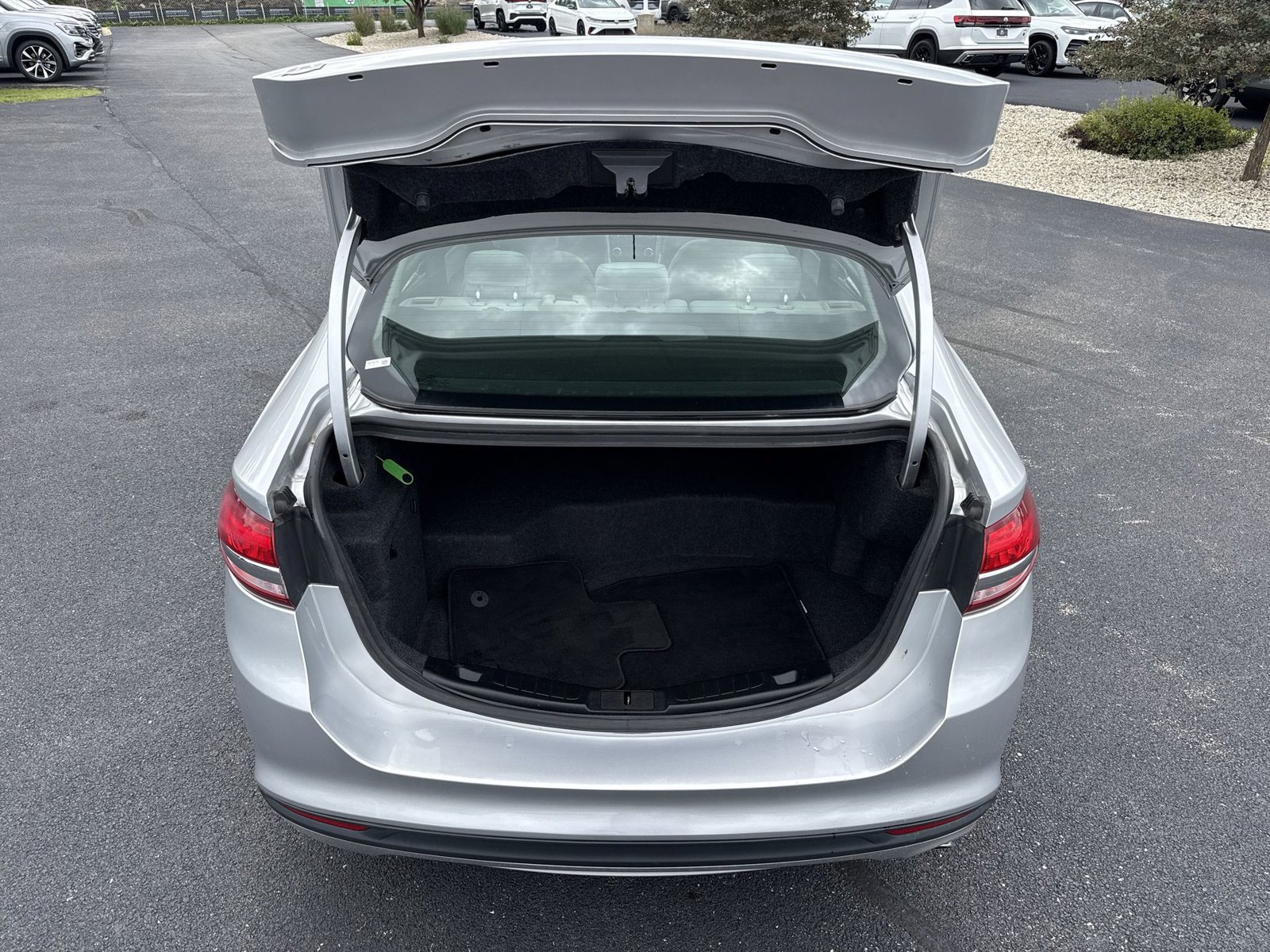 Used 2018 Ford Fusion S FWD image 23