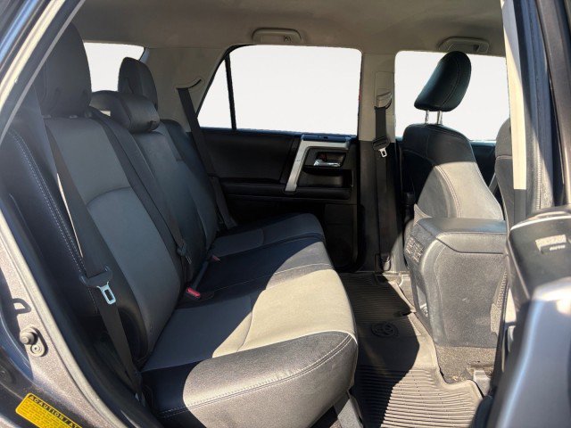Used 2020 Toyota 4Runner SR5 Premium image 9