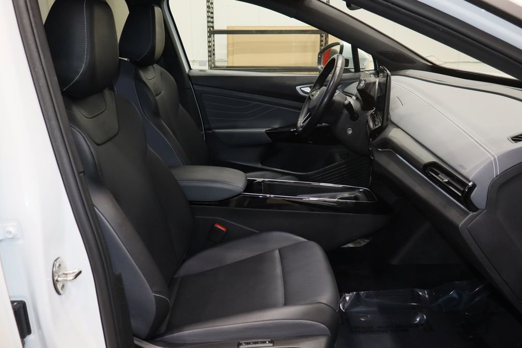 Used 2023 Volkswagen ID.4 Pro S image 17
