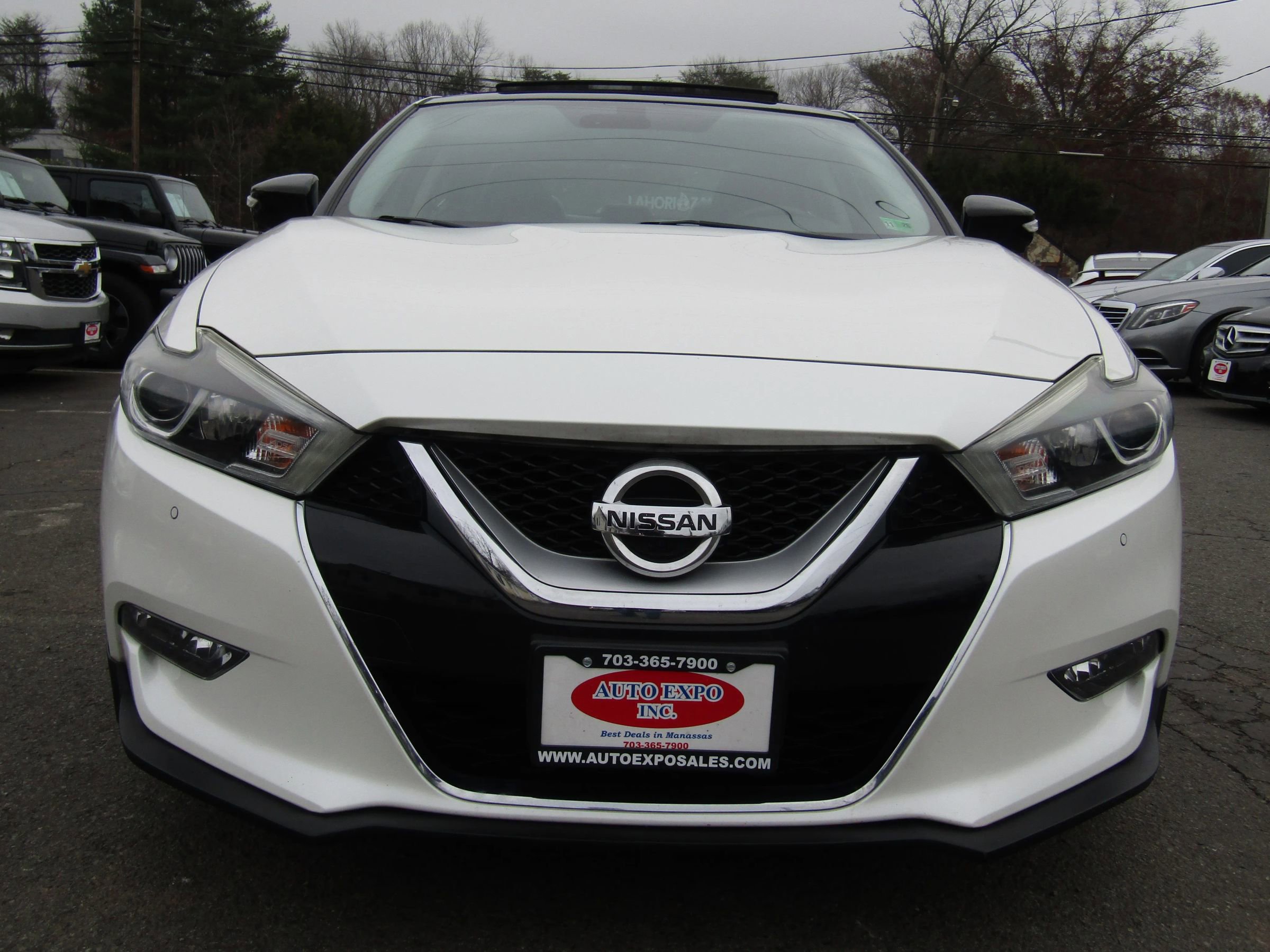 Used 2016 Nissan Maxima Platinum image 3