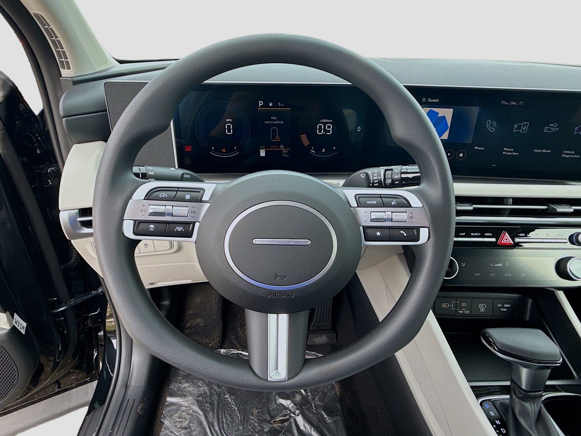 New 2026 Hyundai Tucson SEL image 8