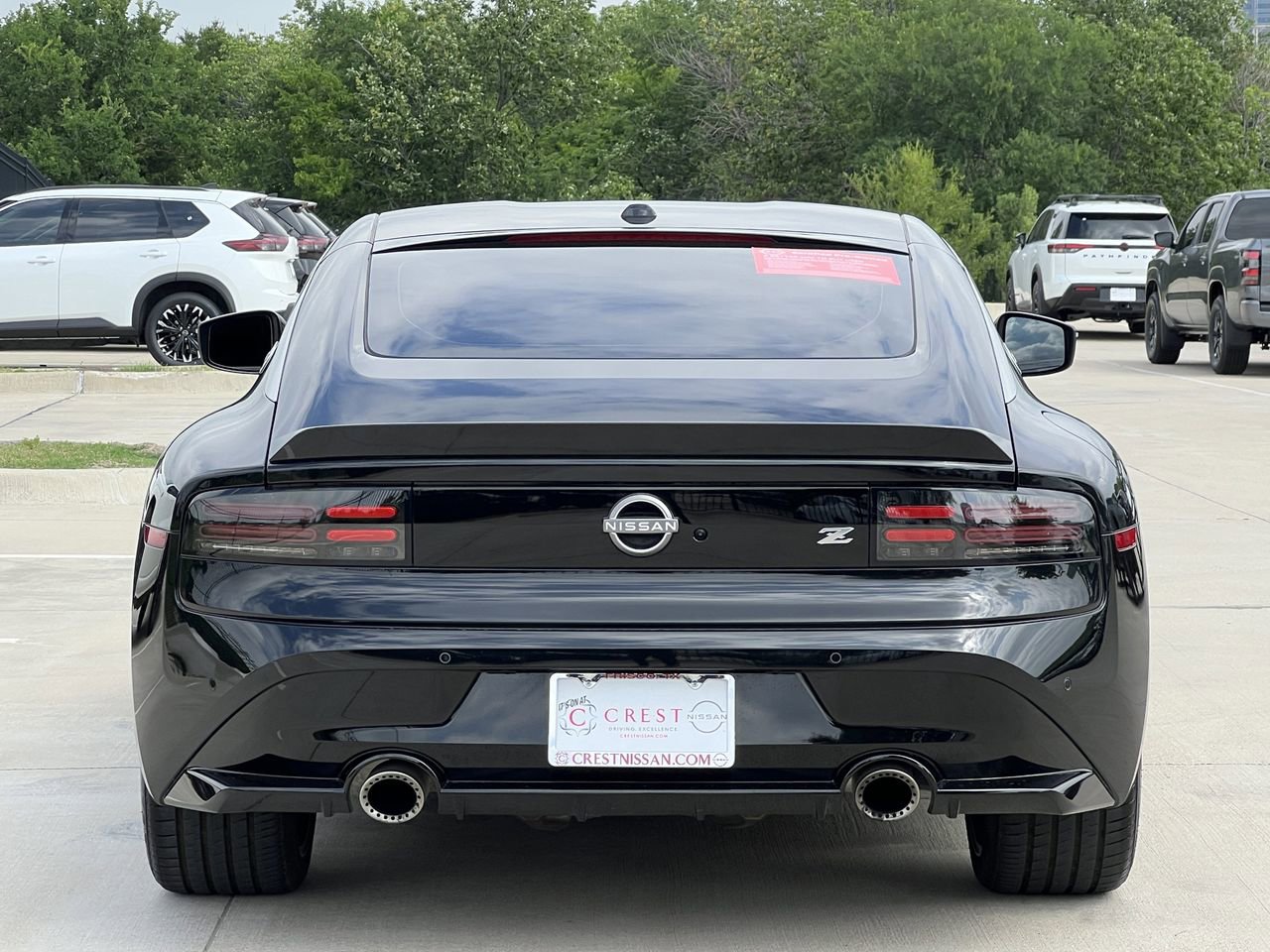 Certified 2025 Nissan Z Performance w/ Floor Mat Package RWD image 5
