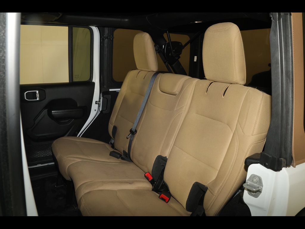 Used 2021 Jeep Wrangler Unlimited Sport AWD/4WD image 18