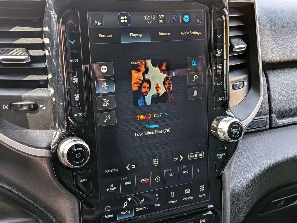 Certified 2022 RAM 3500 Big Horn w/ Level C Equiment Group image 19