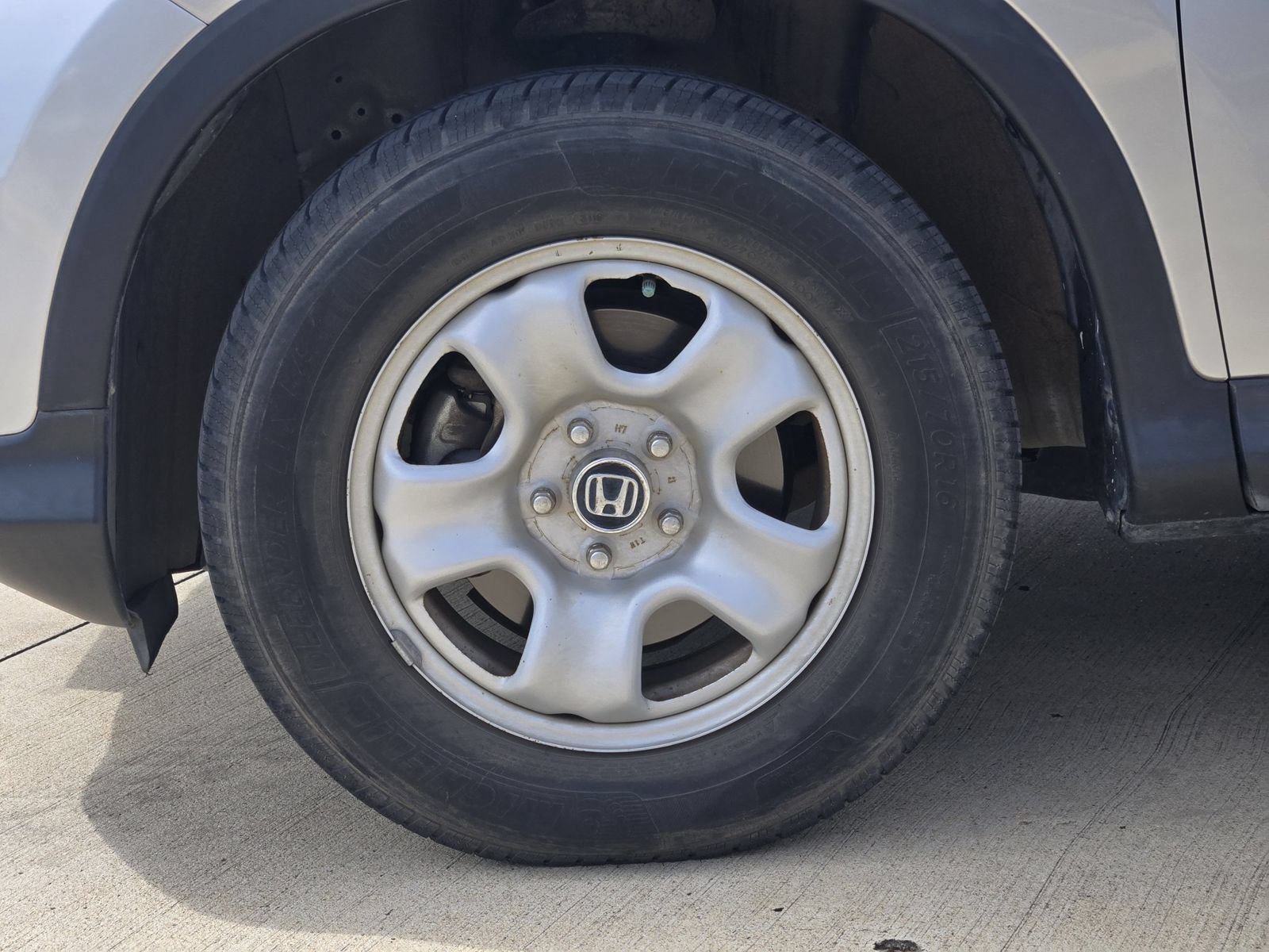 Used 2015 Honda CR-V LX image 11