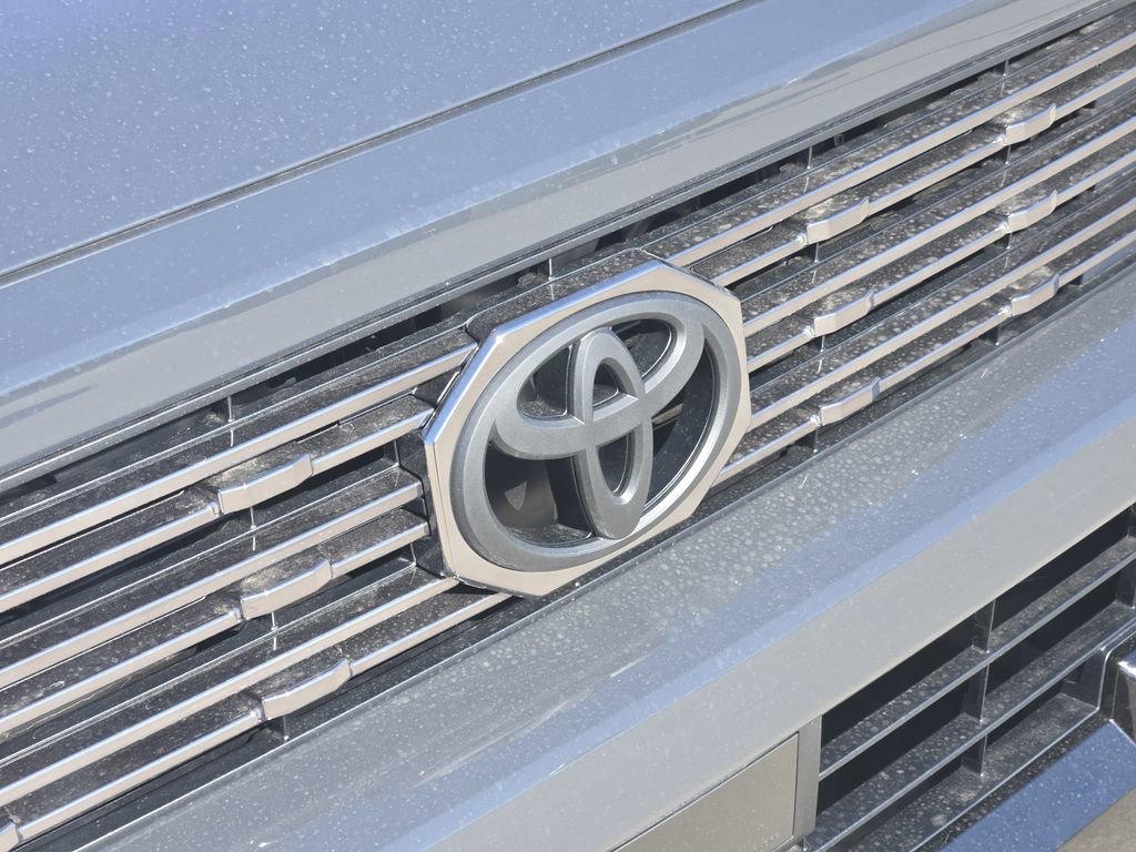 New 2026 Toyota 4Runner 4WD image 12