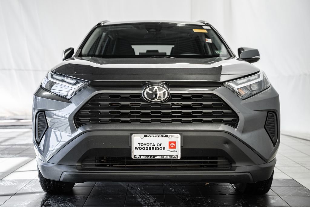 Used 2022 Toyota RAV4 XLE image 2