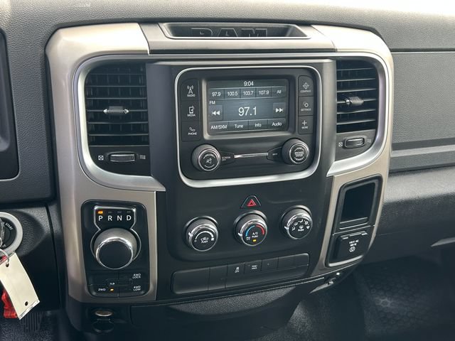 Used 2014 RAM 1500 Classic SLT w/ Luxury Group AWD/4WD image 12