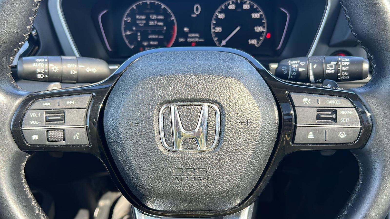 Used 2023 Honda Pilot Touring image 32