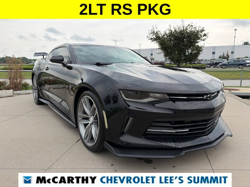 Used 2017 Chevrolet Camaro LT RWD image 2