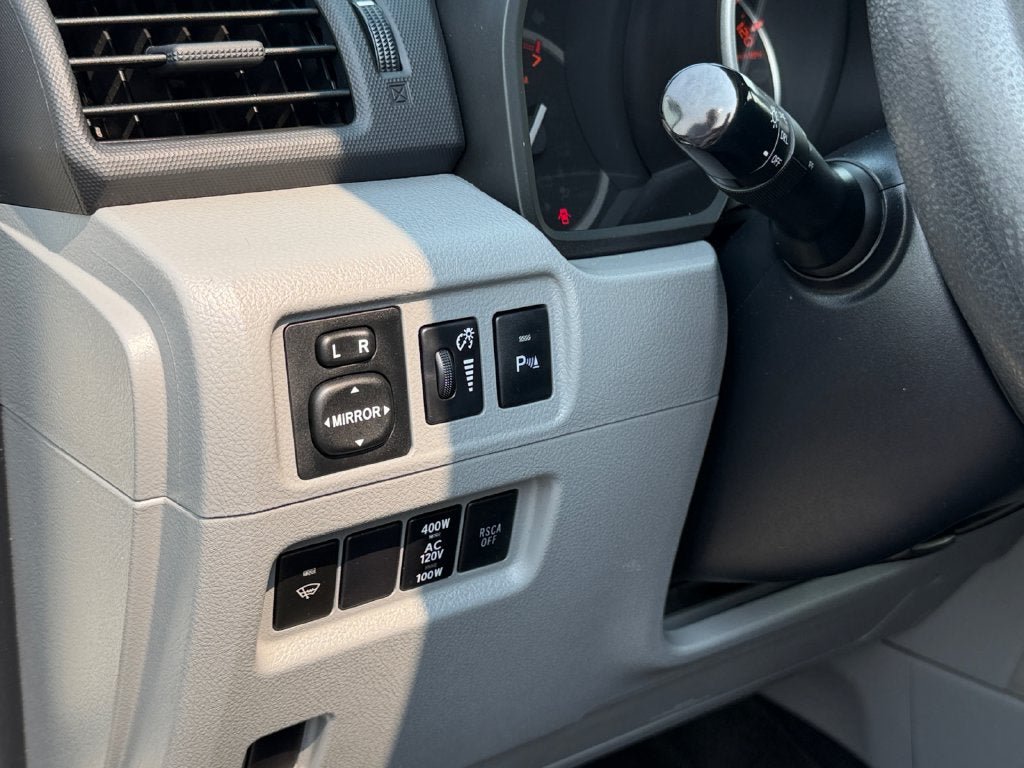 Used 2013 Toyota 4Runner SR5 w/ Convenience Pkg AWD/4WD image 20