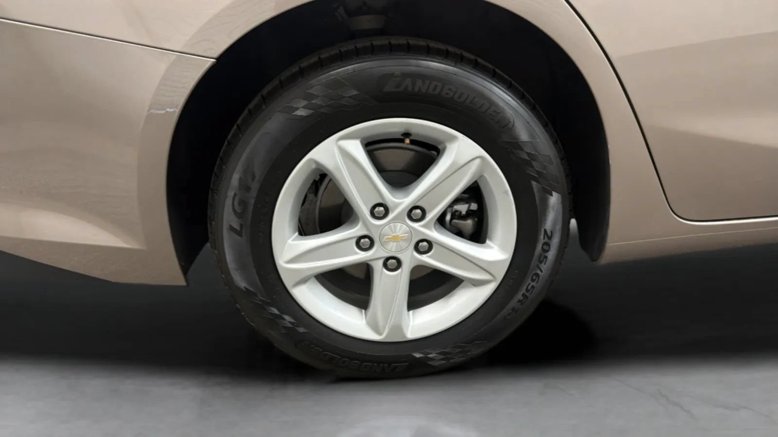 Used 2022 Chevrolet Malibu LT FWD image 27