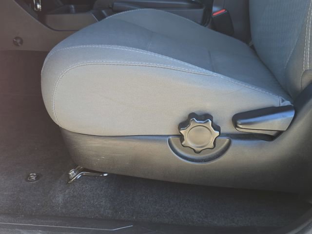 Used 2022 Toyota Tacoma SR w/ SR Convenience Package image 28