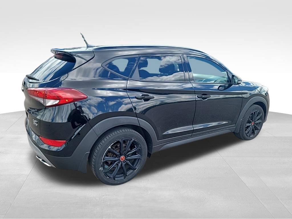Used 2017 Hyundai Tucson Night AWD/4WD image 16