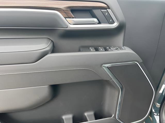 New 2026 Chevrolet Silverado 2500 LT w/ Texas Edition image 13