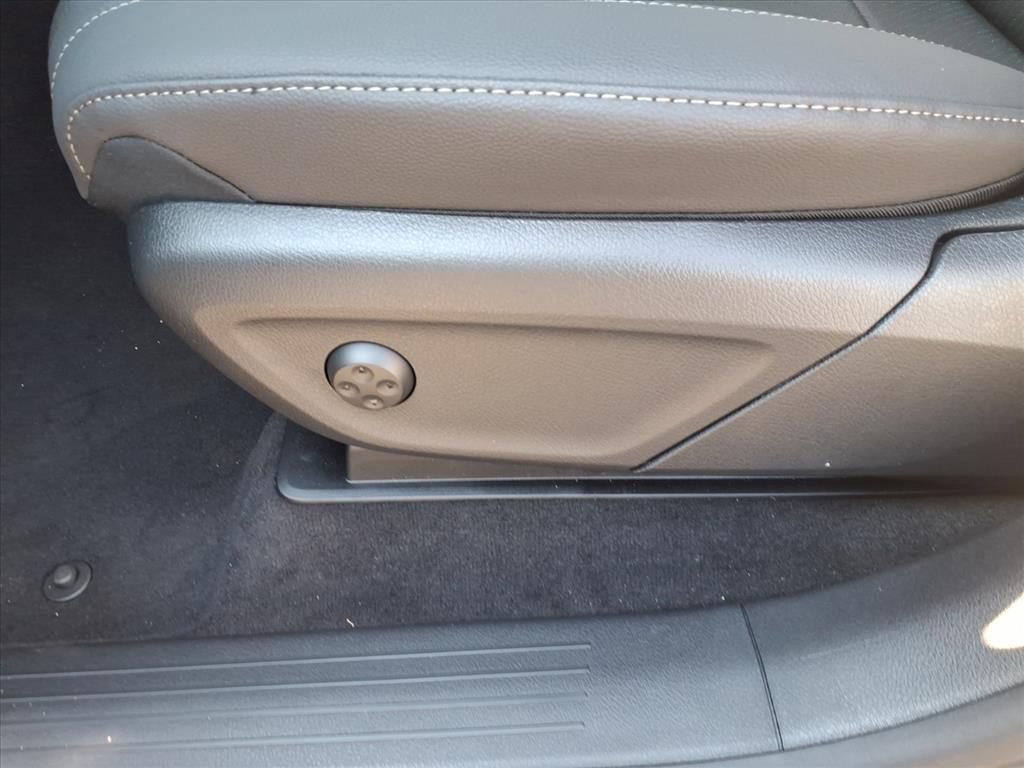 New 2026 Mercedes-Benz GLE 450 4MATIC Coupe image 15