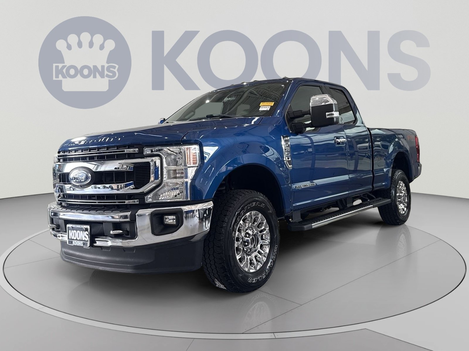 Used 2022 Ford F350 XLT w/ XLT Premium Package AWD/4WD image 1
